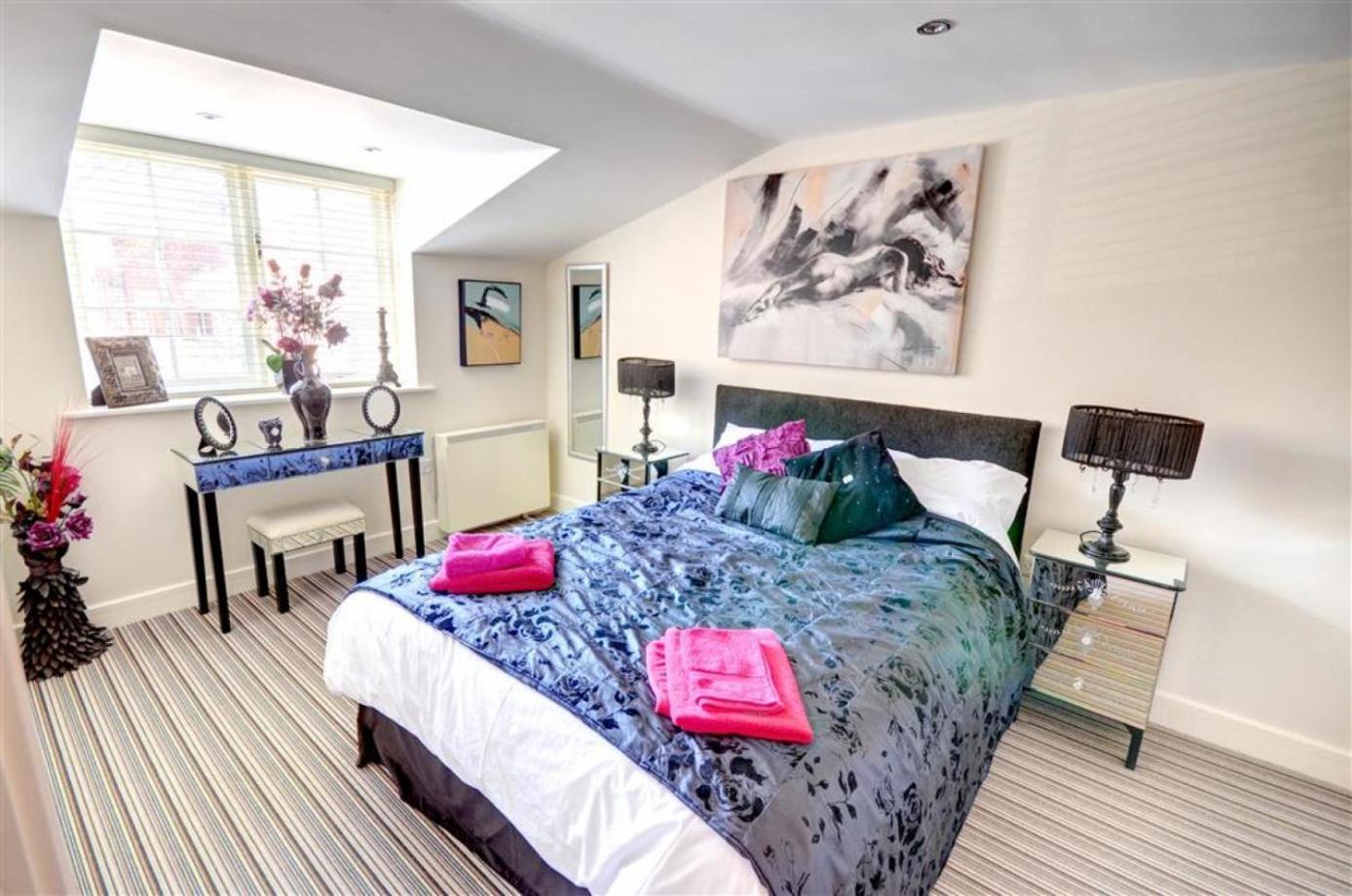Hotties House - Two-Bed Cottage, Dog-Friendly & Off-Street Parking - Scarborough Exteriör bild