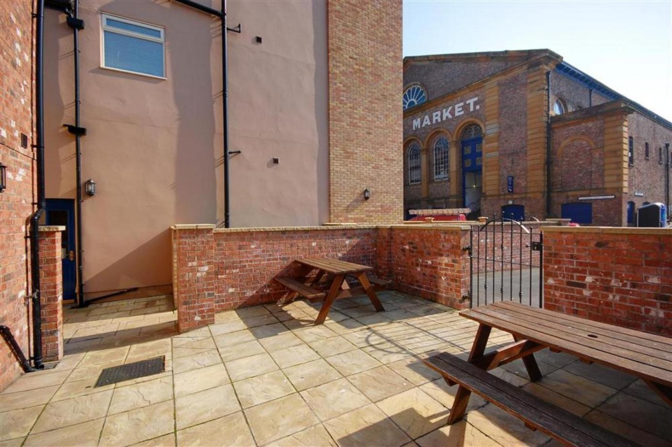 Hotties House - Two-Bed Cottage, Dog-Friendly & Off-Street Parking - Scarborough Exteriör bild